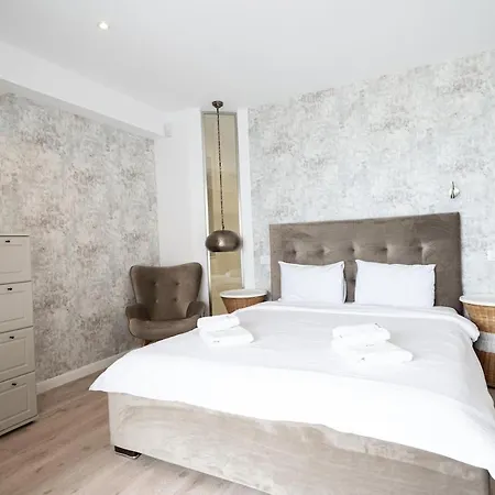 Deluxe Penthouse With Sea View At Wave 2 Lejlighed