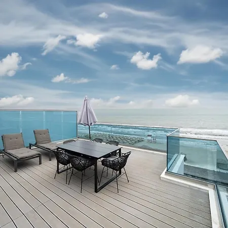 Deluxe Penthouse With Sea View At Wave 2 *