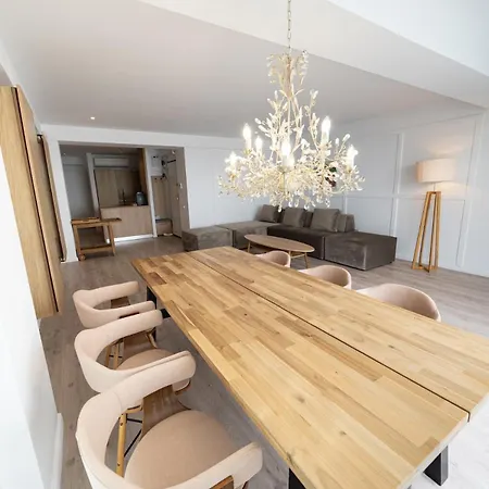 Deluxe Penthouse With Sea View At Wave 2 *